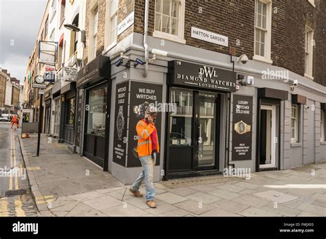 diamond watches hatton garden.